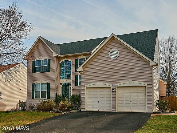 2nd image of 10480 Genna Ln
