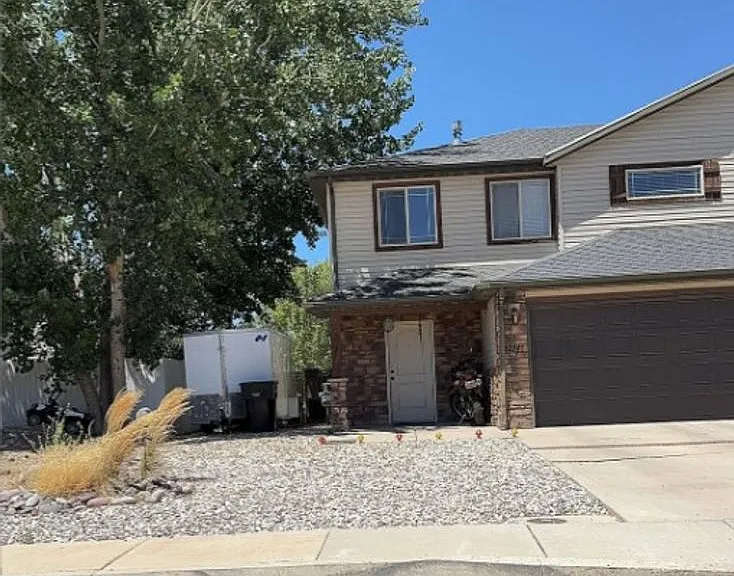 2747 N Mountain Valley Trl — Photo 2