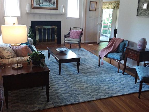 4th image of 224 Graceford Dr