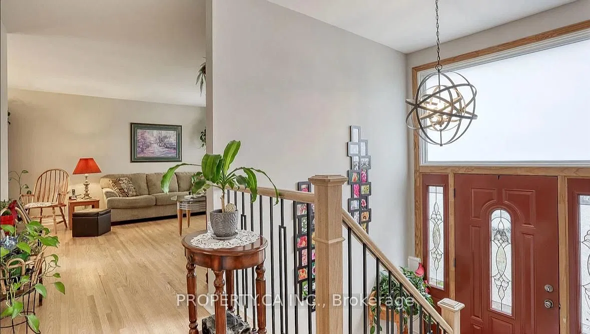 3 bed, $2,700 — Photo 3
