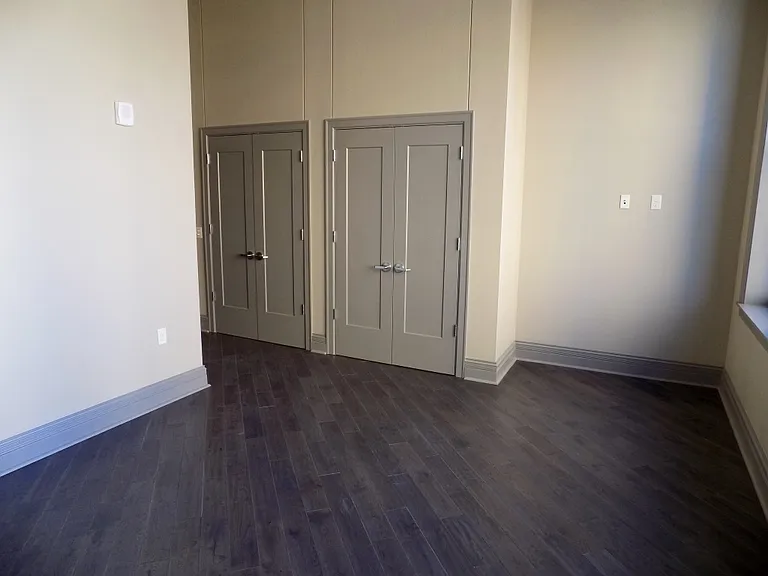 212 Brady St — Photo 10