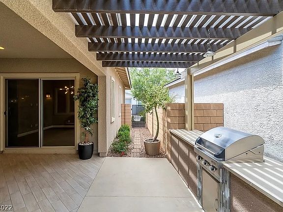 4th image of 412 Cadence View Way