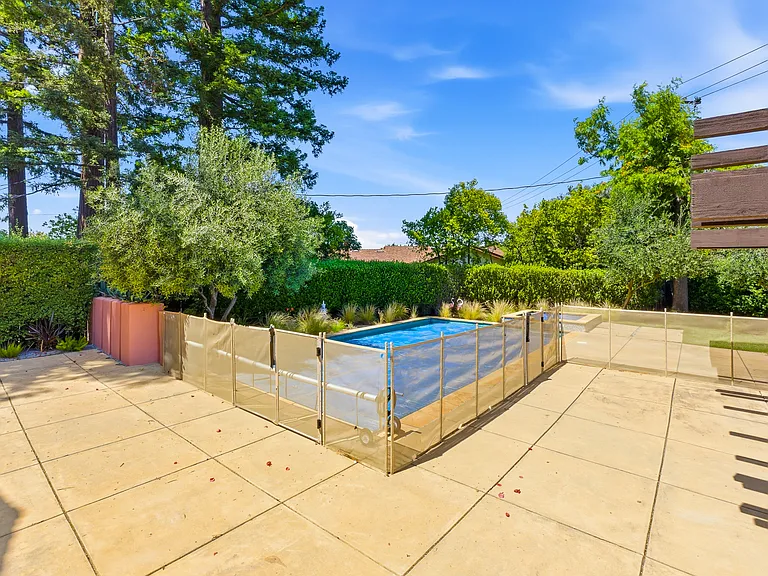 19567 Ardmore Ct — Photo 30