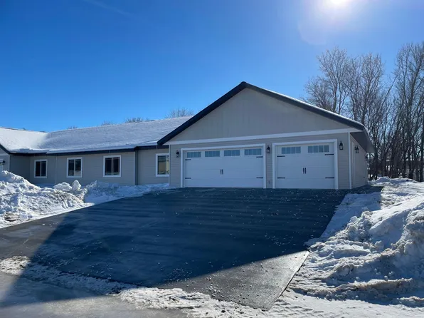903 4th Ave NE, Long Prairie, MN 56347