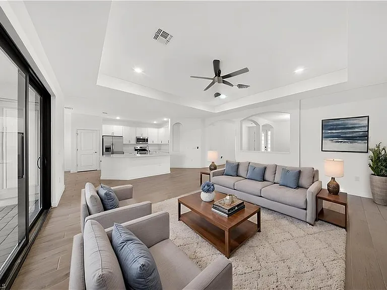 1388 Birdie Dr — Photo 3