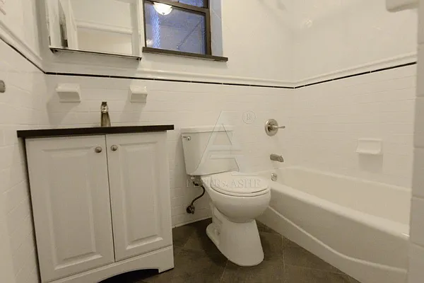 Rented by Peter Ashe | media 9