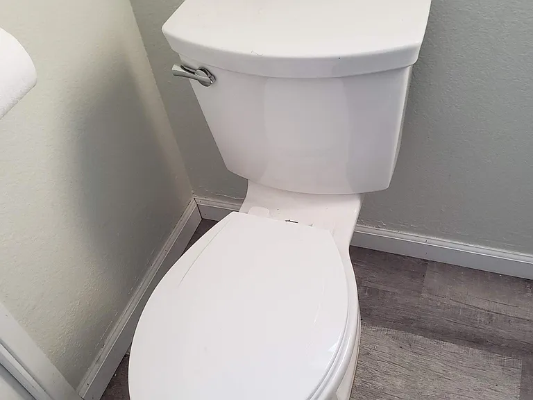 Second floor Bath Room