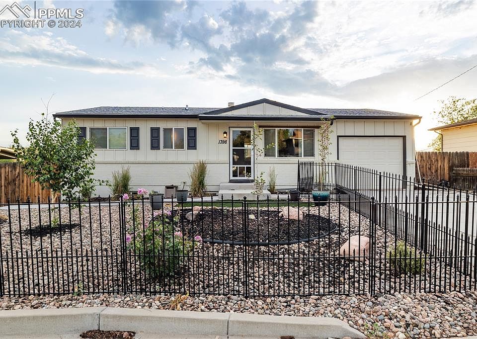 1st image of 1398 Luna Dr