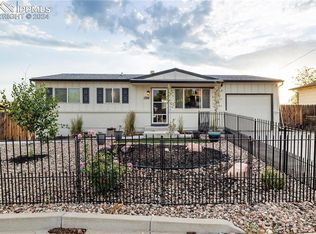 1398 Luna Dr, Fountain, CO 80817