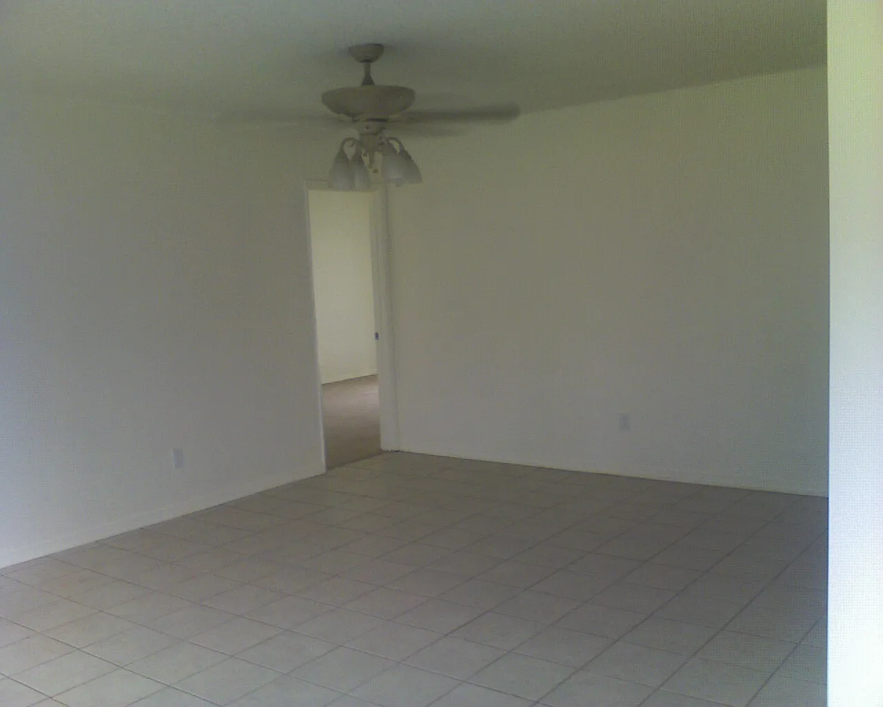 3 bed, 1122 sqft, $2,495 — Photo 3
