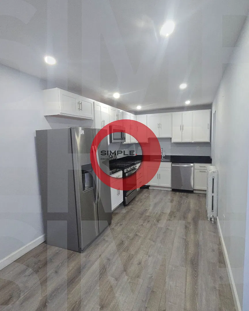 866 North 6th Street — Photo 1