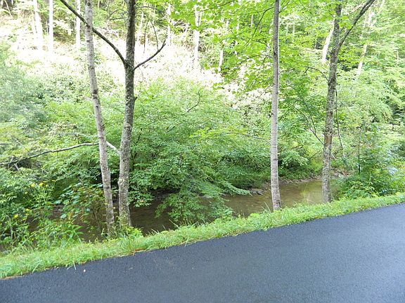4th image of Burnwood Ln
