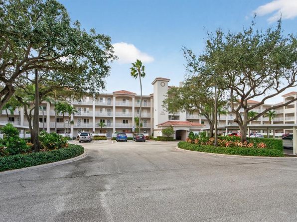 14095 Royal Vista Dr APT 304