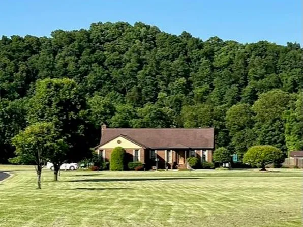 860 Kendall Rd, Minford, OH 45653