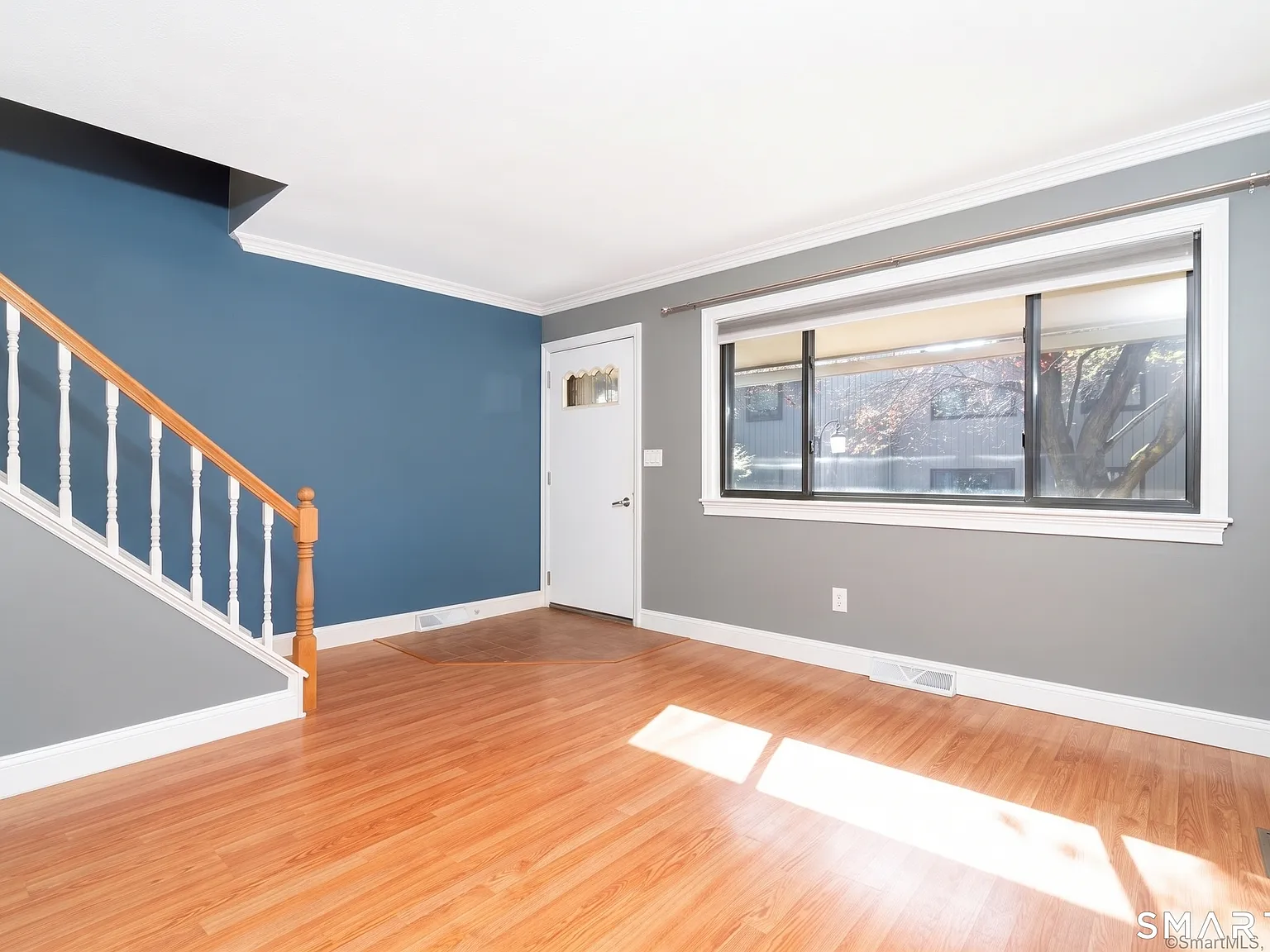 Orangewood West,Orangewood West Condominiums — Photo 1