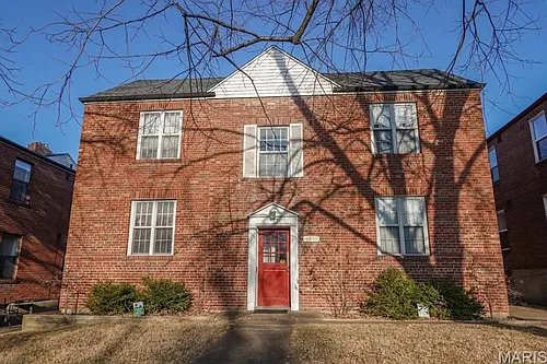 6957 Chippewa St #1FE Photo 1