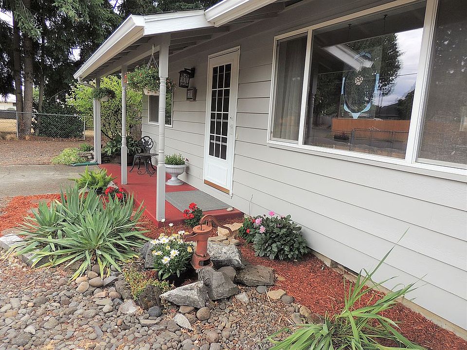 1st image of 13710 NE 45th St
