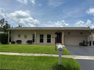 10160 SW 50th Ct, Cooper City, FL 33328