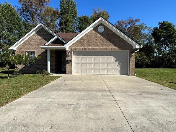 589 Opal Dr, Scottsburg, IN 47170