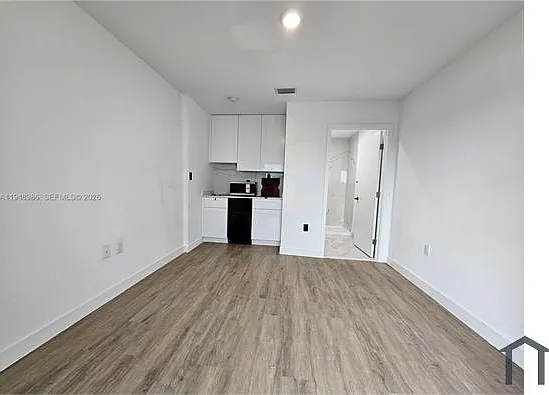 215 NW 13th Pl #0 — Photo 21