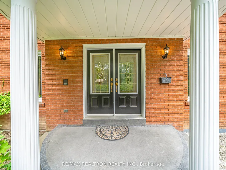 194 Glenada Ct — Photo 4