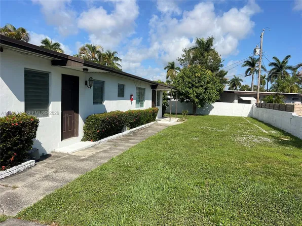 809 NE 2nd St #2, Hallandale, FL 33009