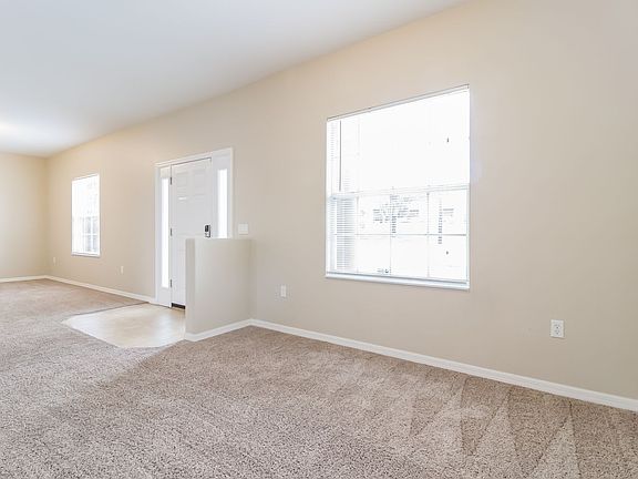 4th image of 2631 Providence Blvd