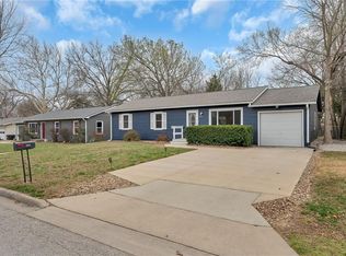 1615 W 22nd St, Lawrence, KS 66046