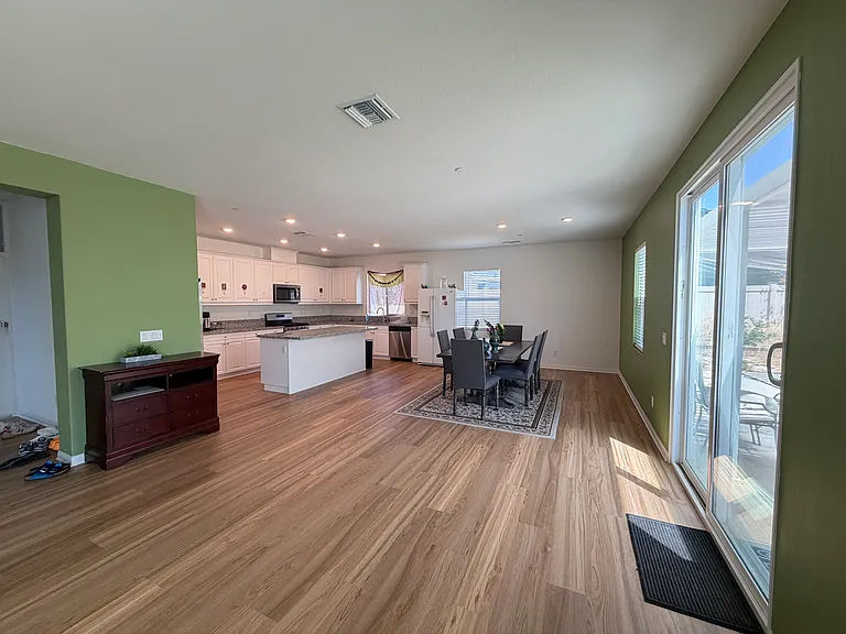 20945 Telegraph Rd #1 — Photo 12