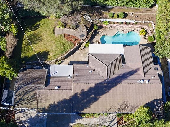 2nd image of 4217 Brookhill Dr