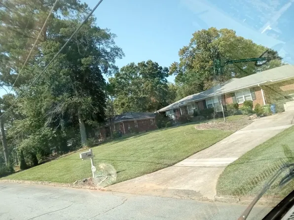 3039 Lynn Dr SW, Atlanta, GA 30311