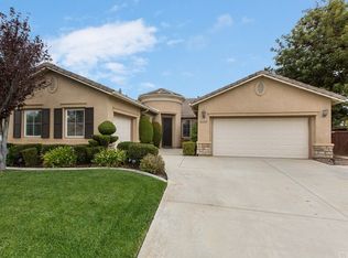 26225 Castle Ln, Murrieta, CA 92563