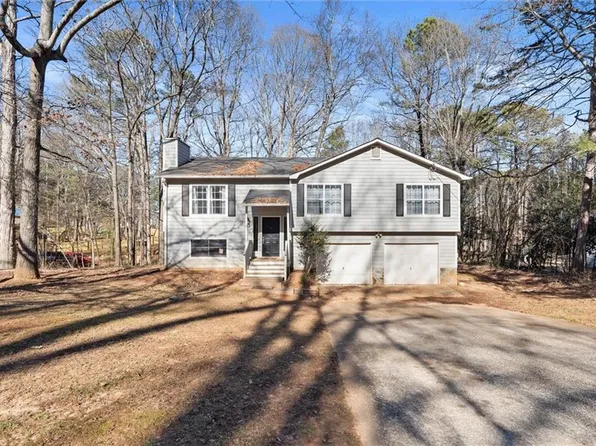 5960 Sutton Pl, Douglasville, GA 30135