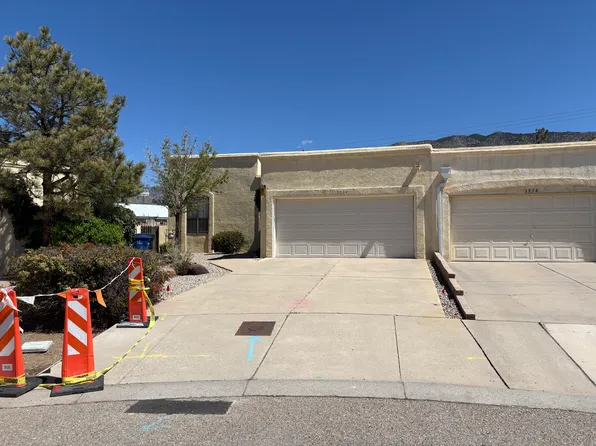 1954 Chandelle Loop NE, Albuquerque, NM 87112