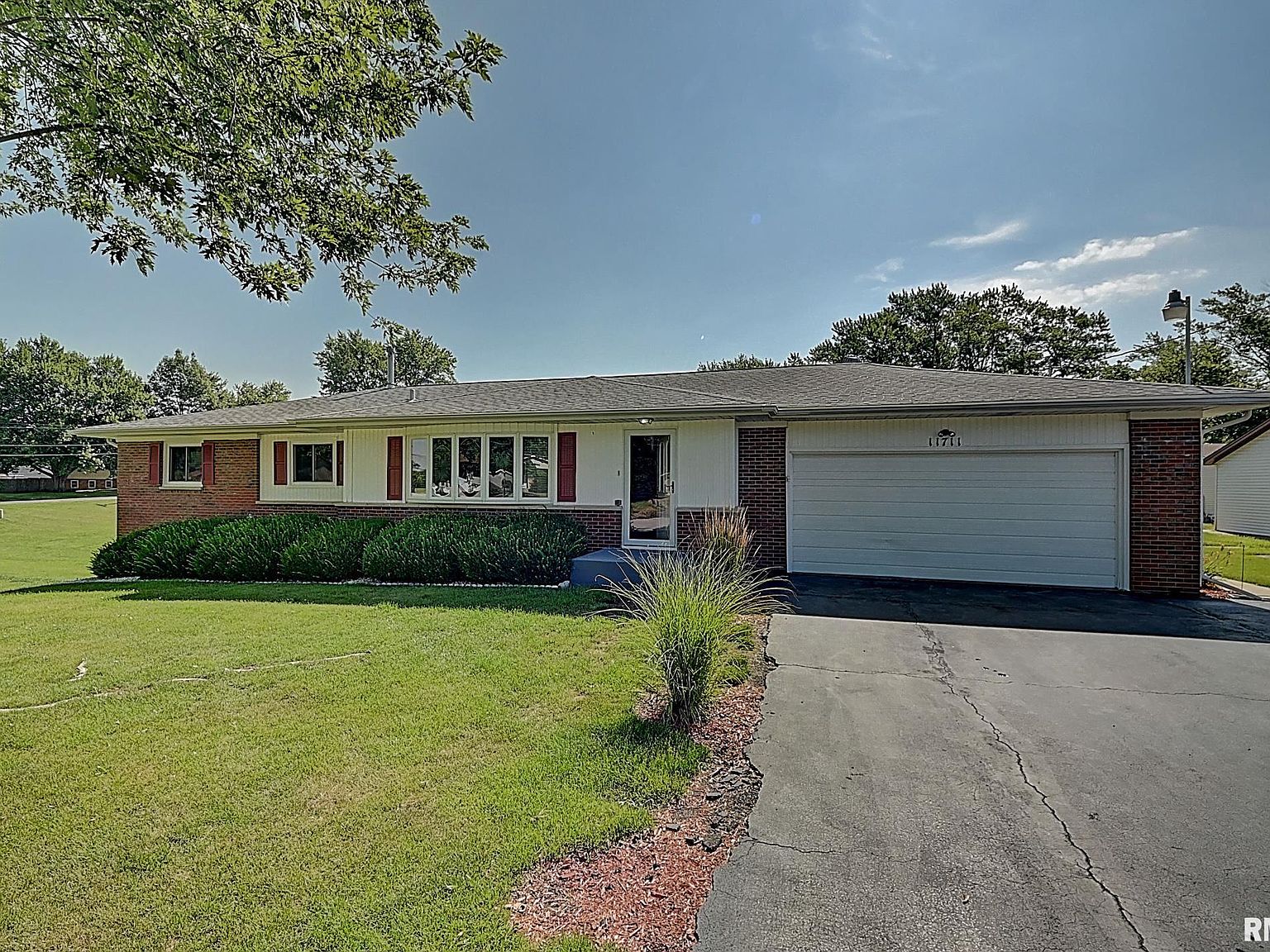 11711 Ridgewood Rd, Milan, IL 61264 Zillow