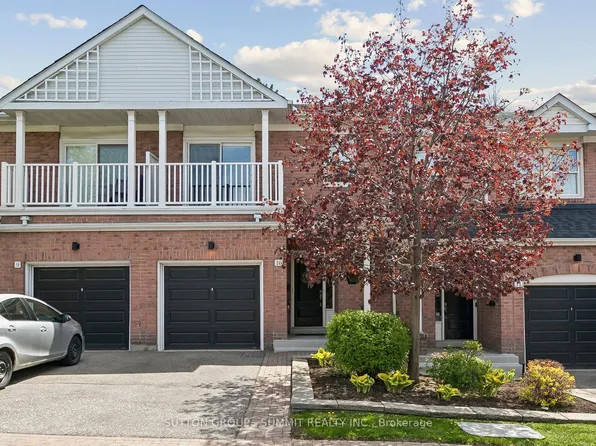 10 Tamarack Cir, Toronto, ON M9P 3T9