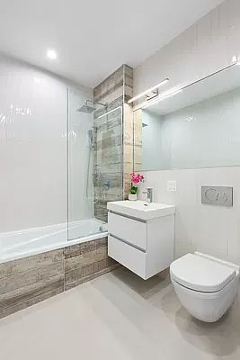 3rd image of 256 Winthrop St #1F