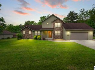 2987 Winthrop Rd, Terre Haute, IN 47802