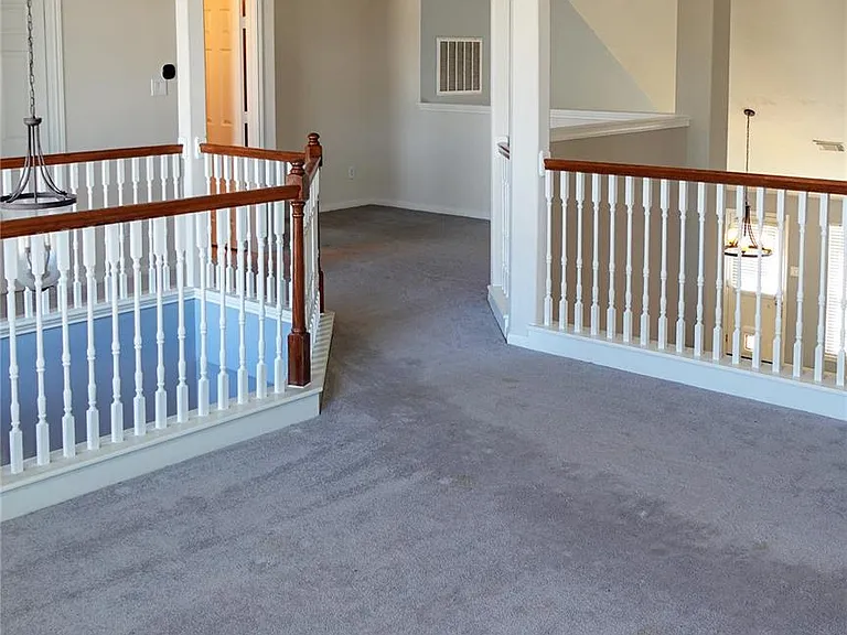 2202 Drake Falls Dr — Photo 31