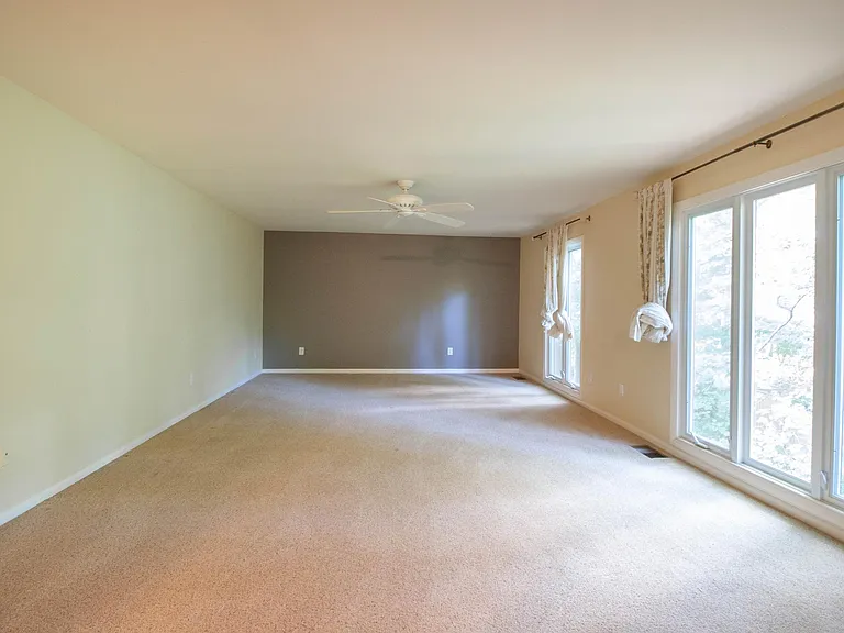 3503 Redwood Ct — Photo 53