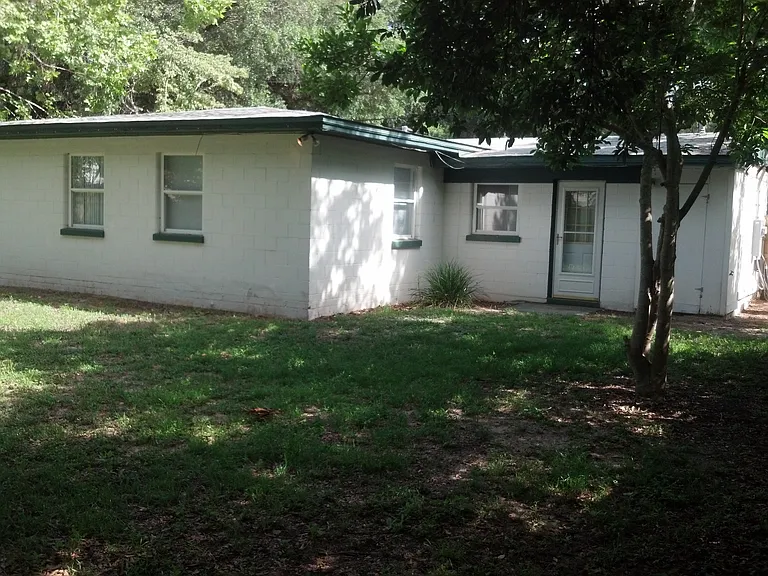 810 S Madison Dr — Photo 33