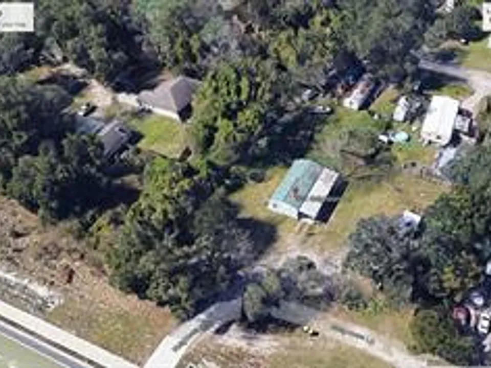 320 Neighbors Ln