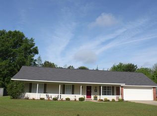 356 Jones Dr, Columbus, MS 39702