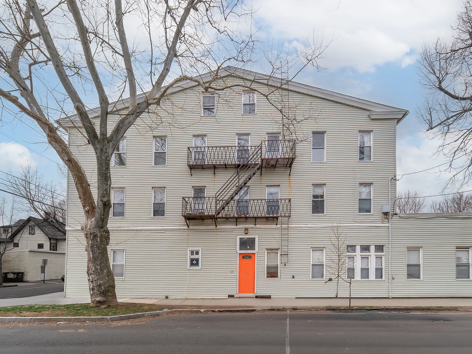 1 bed, 600 sqft, $1,995 — Photo 3
