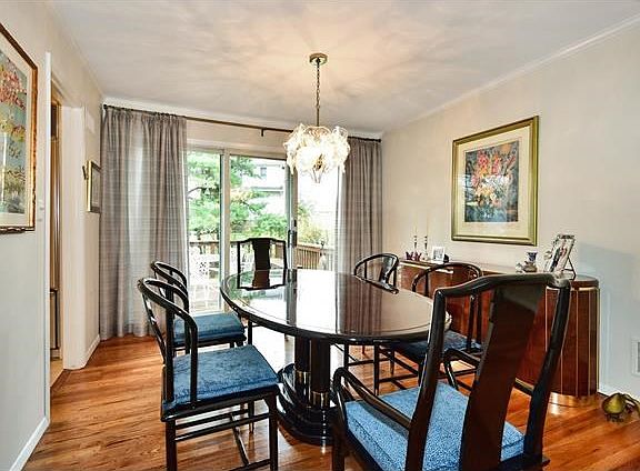 Enjoy your family time in this lovely formal dining room