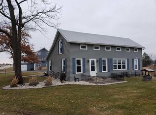 24324 Overson Rd W, Union Grove, WI 53182