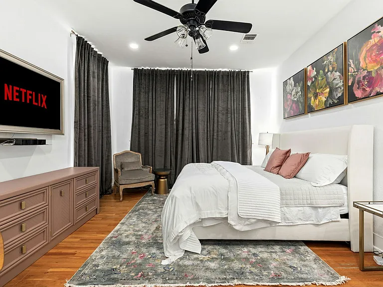 110 E Craig Pl #1 — Photo 4