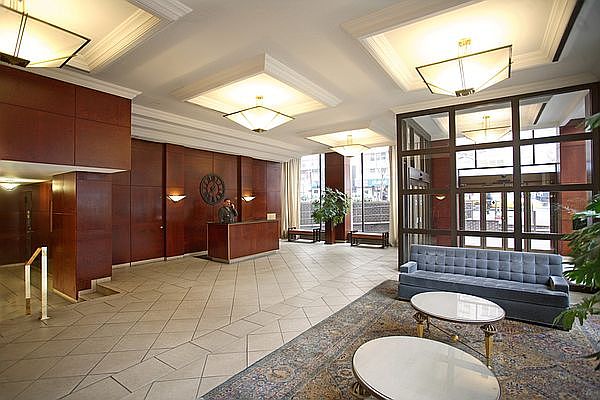 1st image of 166 E 34th St #1404