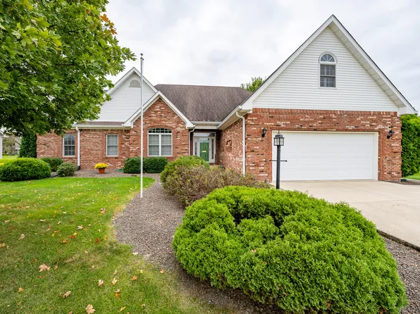 530 Brentfield Dr, Greencastle, IN 46135