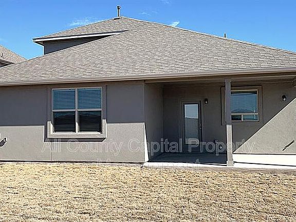 2nd image of 17920 Curio Dr